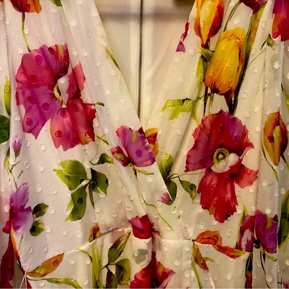 Women’s Maison Tara floral dress size 14 - Picture 3 of 16